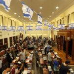 Orthodox singer Ishay Ribo first Israeli to star solo at Madison Square Garden