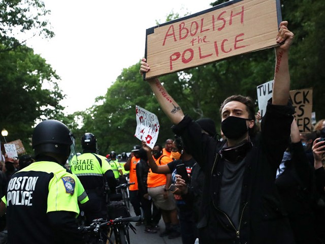 BOSTON, MASSACHUSETTS - JUNE 02: Demonstrators attend a protest organized by Black Lives Matter in response to the death of George Floyd, an African American, at the hands of Minneapolis, Minnesota police, on June 02, 2020 in Boston, Massachusetts. Protests calling for an end to police brutality have spread across cities in the U.S., and in other parts of the world. (Photo by Maddie Meyer/Getty Images)