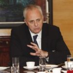 Ex-Pfizer Exec Demands EU Halt COVID-19 Vaccine Studies; Claims Vaccine Could Possibly Sterilize Women