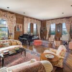 NYC Billionaires’ Row Residents Told to Pay $280M for Land or Risk Losing Their Homes