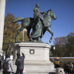 Mass Transit is Making a Comeback, but NYers Show a Preference for Vehicles
