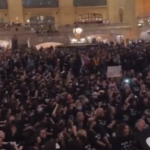 7,000 Pro-Palestinian Protestors on Brooklyn Bridge Call for Israel’s Destruction as Anti-Jewish Sentiment Runs High