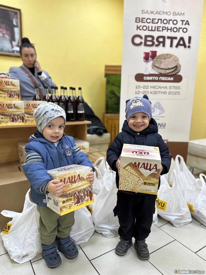 JRNU’s mission is part of a global Chabad-Lubavitch effort, inspired by the call of the Rebbe to ensure that every Jew has matzah and the means to celebrate Passover. - JRNU