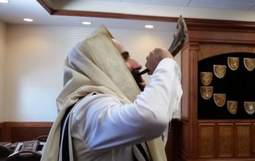 Photo: Chaya Mishulovin, Lubavitch Chabad of Skokie