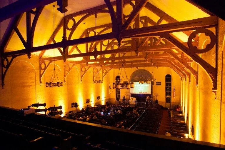 The Chelsea Shul on West 23rd Street (jgradsnyc.org)