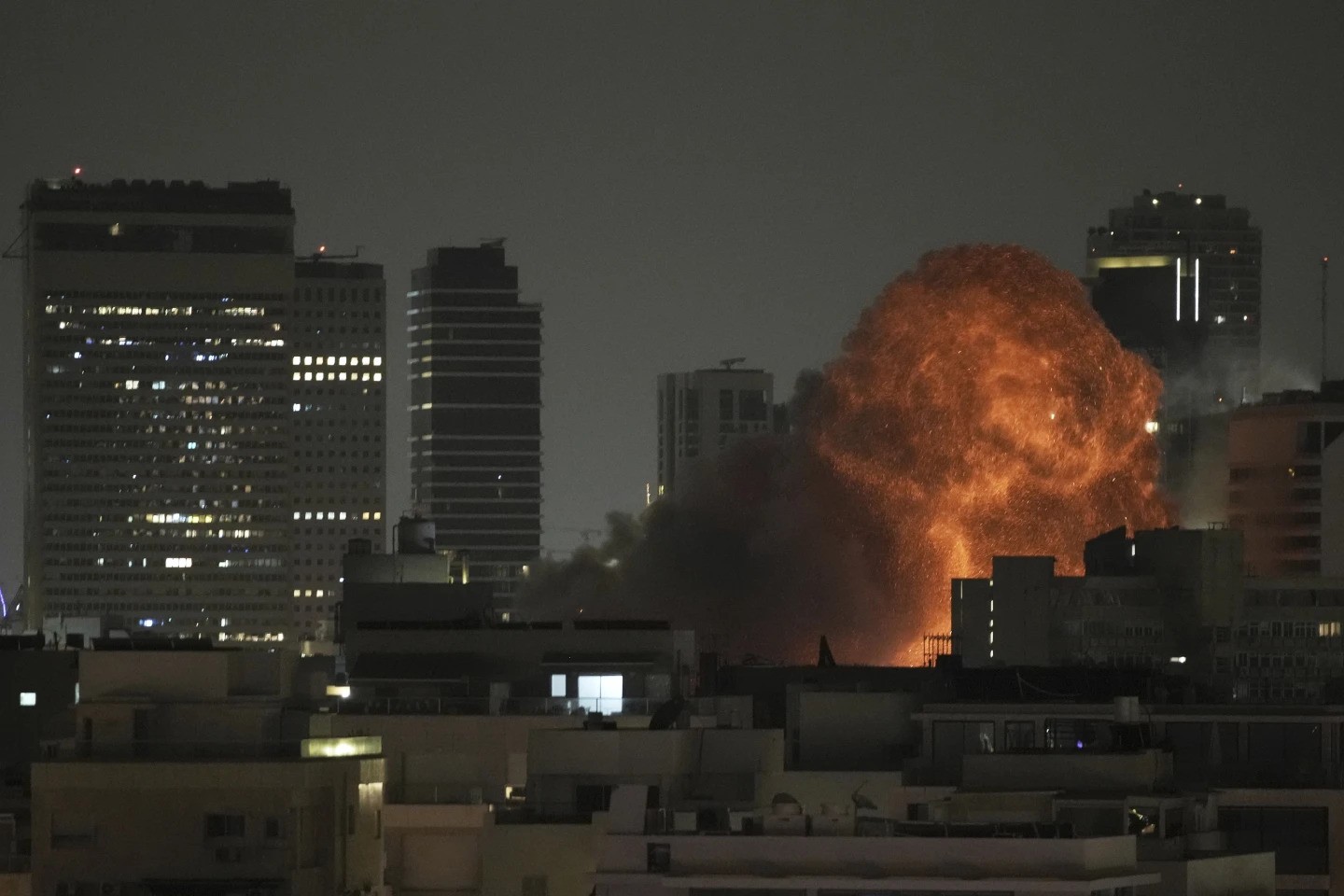 anian missiles target Tel Aviv on Sunday. Iranian officials have indicated a willingness to rejoin nuclear negotiations on the condition that the United States refrains from joining the Israeli offensive. Credit: AP