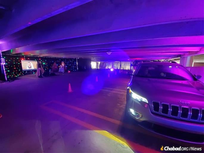 The Freedom Passover experience in suburban Detroit drew thousands of people to a cutting edge interactive drive through Passover retelling held in a parking garage. (Credit: Freedom)