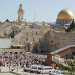 Antisemitism ad that runs during Oscars draws criticism